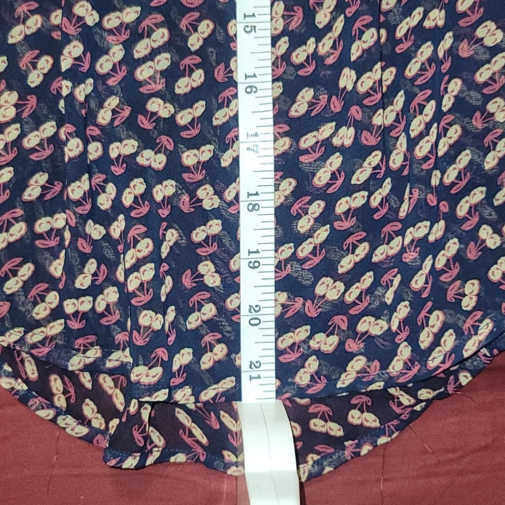 Flowy Cherry Tank - Picture 5 of 6